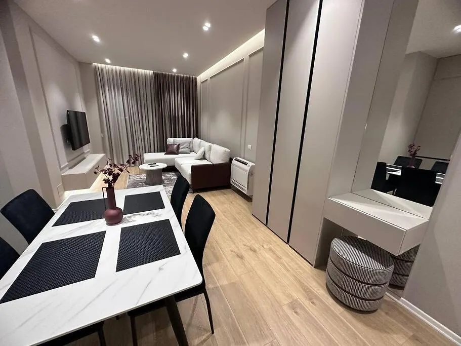 Elvi Apartment Tirana